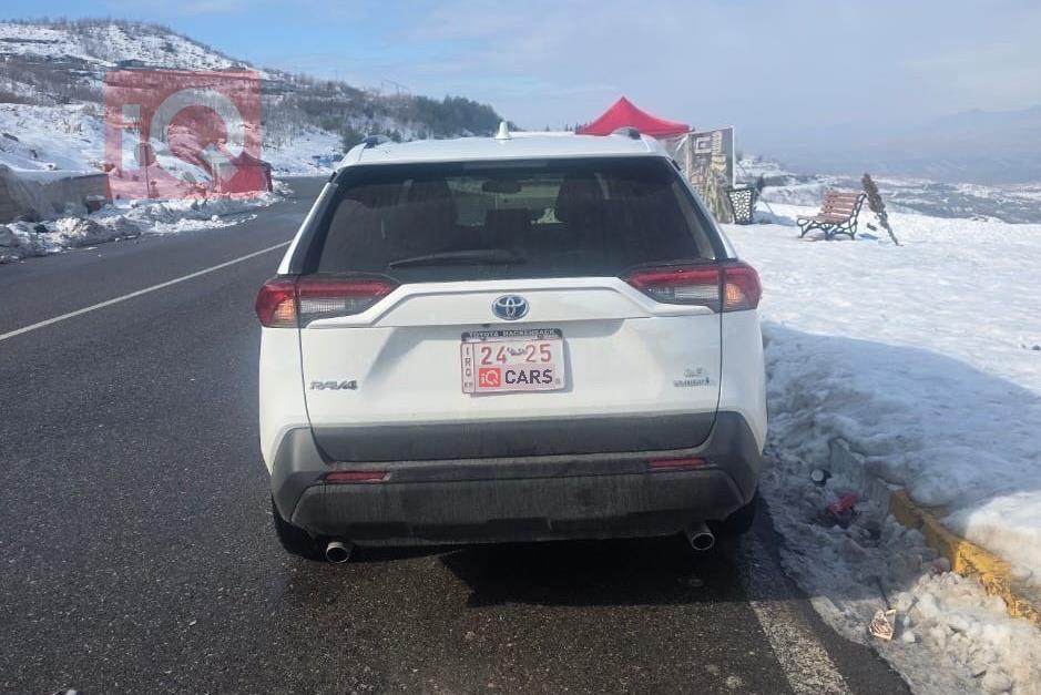 تويوتا راف 4